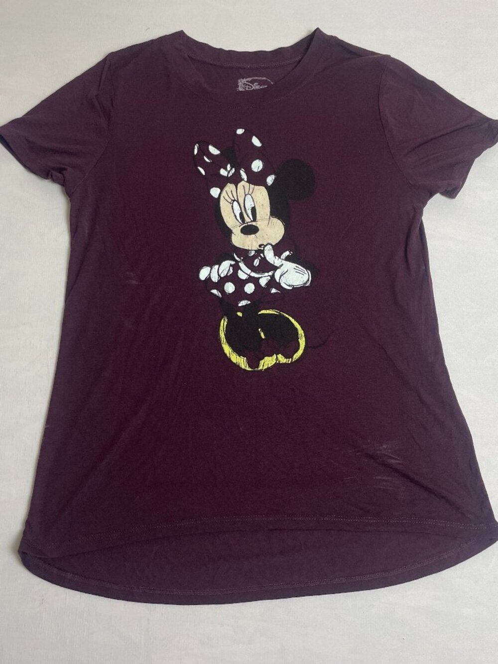 Disney Woman's Minnie Mouse Graphic Tee Shirt Burgundy Color Size Medium